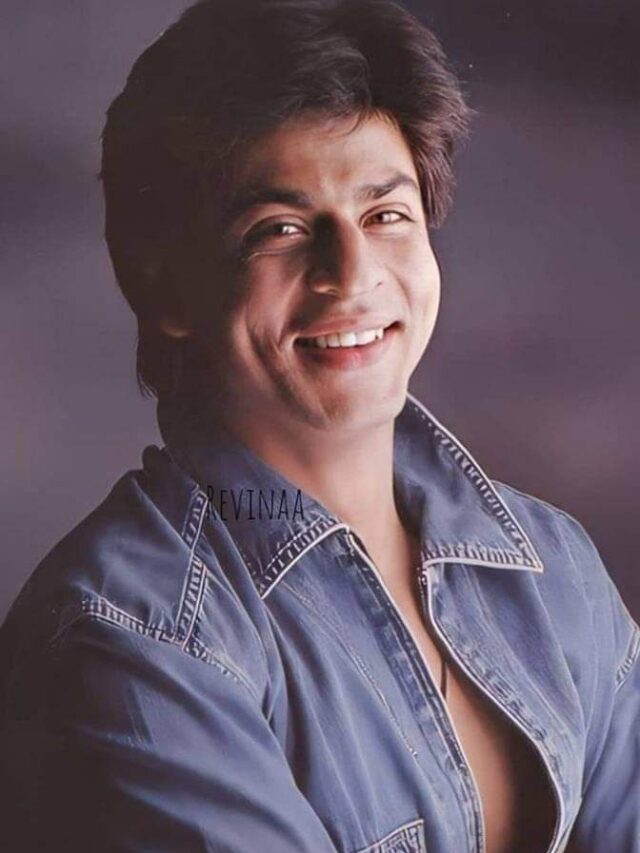 SRK smiling